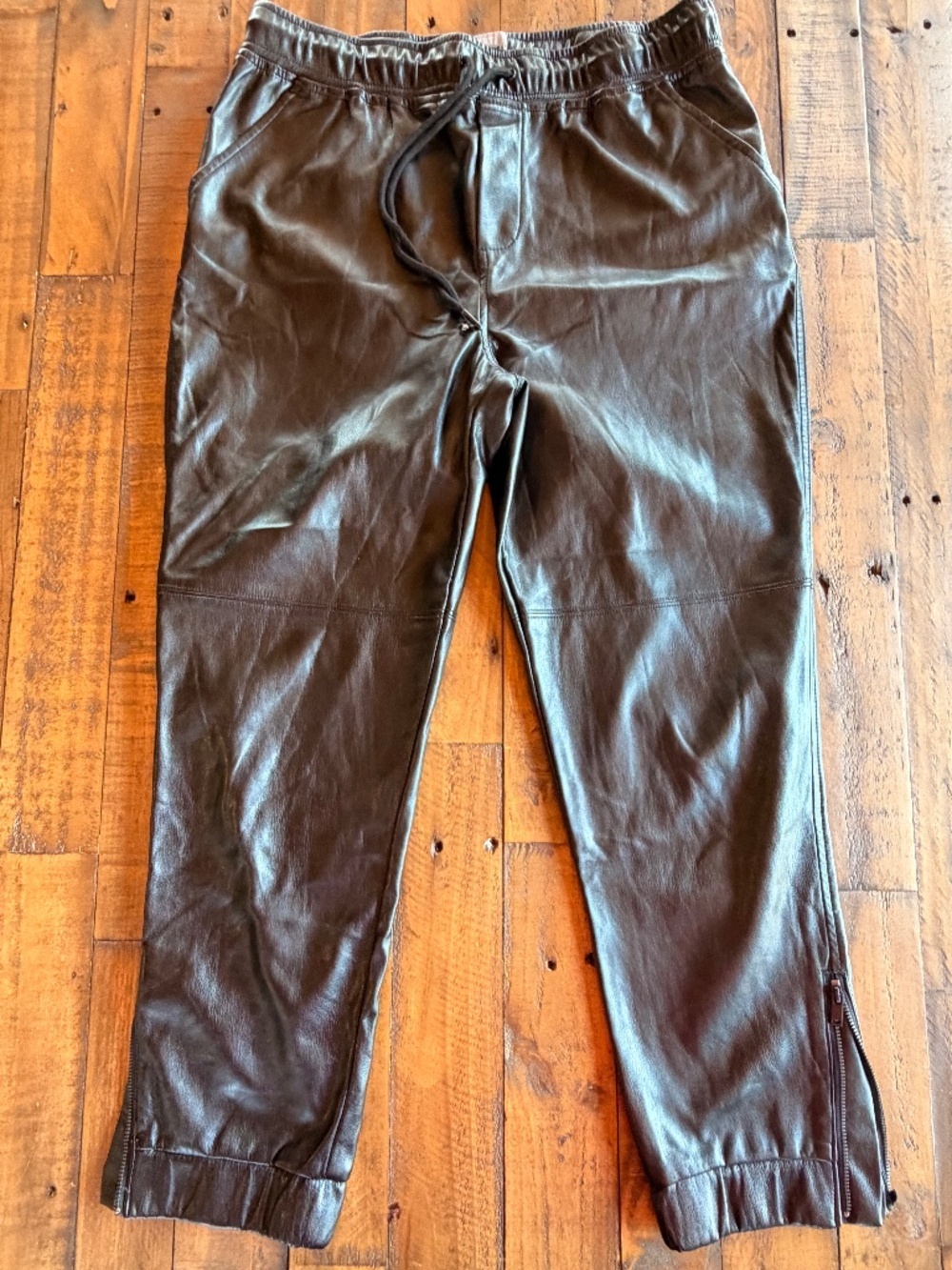 Tart Vegan Leather Jogger Pants Size M Black Faux Leather Zip Ankle Drawstring
